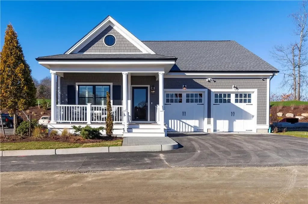 19 Hampton Road Coventry RI 02816