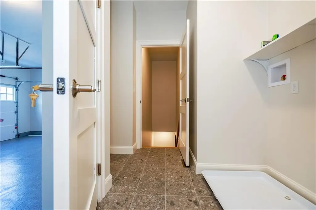 19 Hampton Road Coventry RI 02816