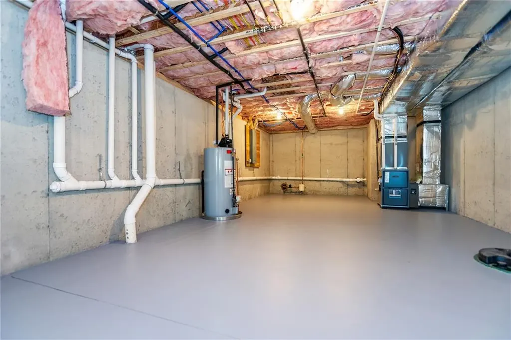 19 Hampton Road Coventry RI 02816