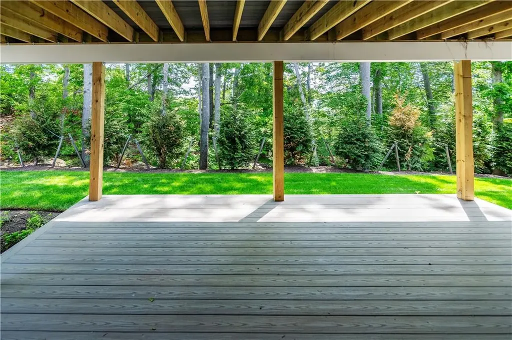 19 Hampton Road Coventry RI 02816