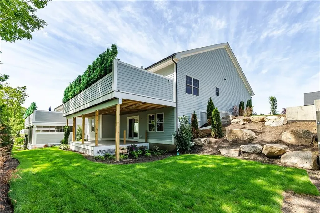 19 Hampton Road Coventry RI 02816