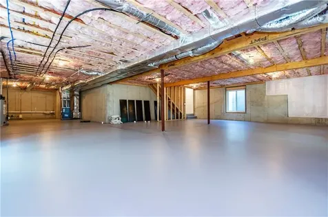 19 Hampton Road Coventry RI 02816