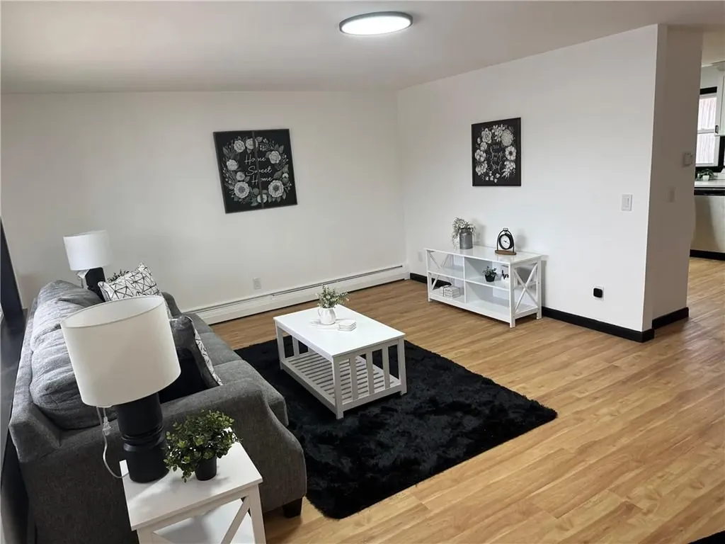 17 Meadow Road Scituate RI 02831