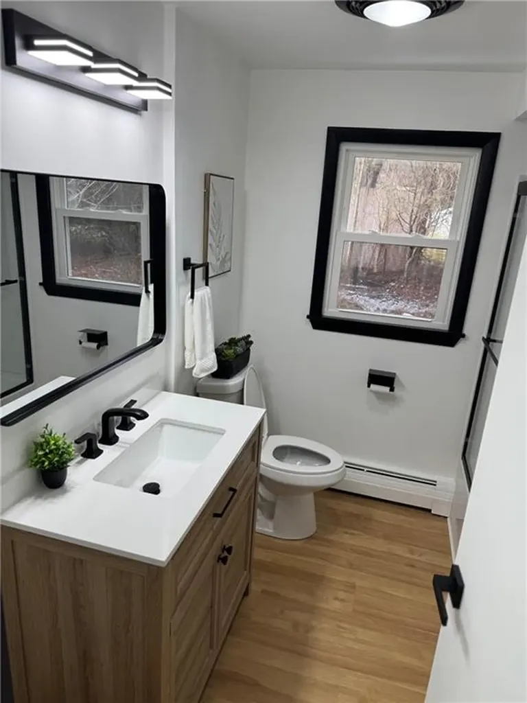 17 Meadow Road Scituate RI 02831