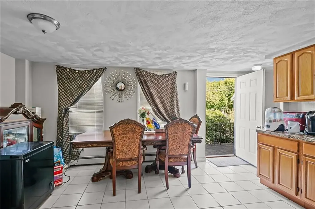 231 Providence Street West Warwick RI 02893