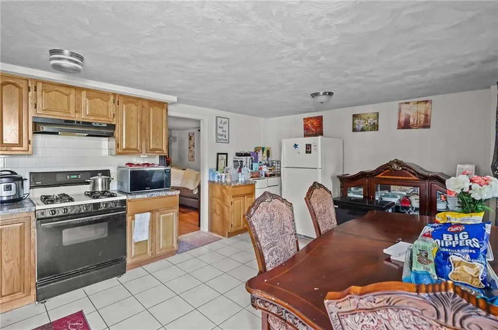 231 Providence Street West Warwick RI 02893