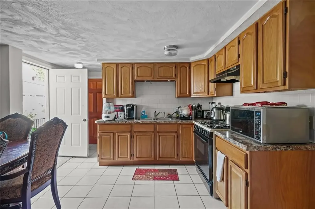 231 Providence Street West Warwick RI 02893