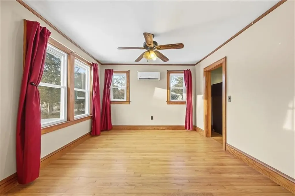 34 Diamond Hill Road Hopkinton RI 02808