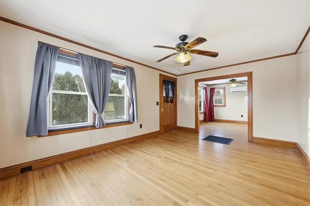 34 Diamond Hill Road Hopkinton RI 02808