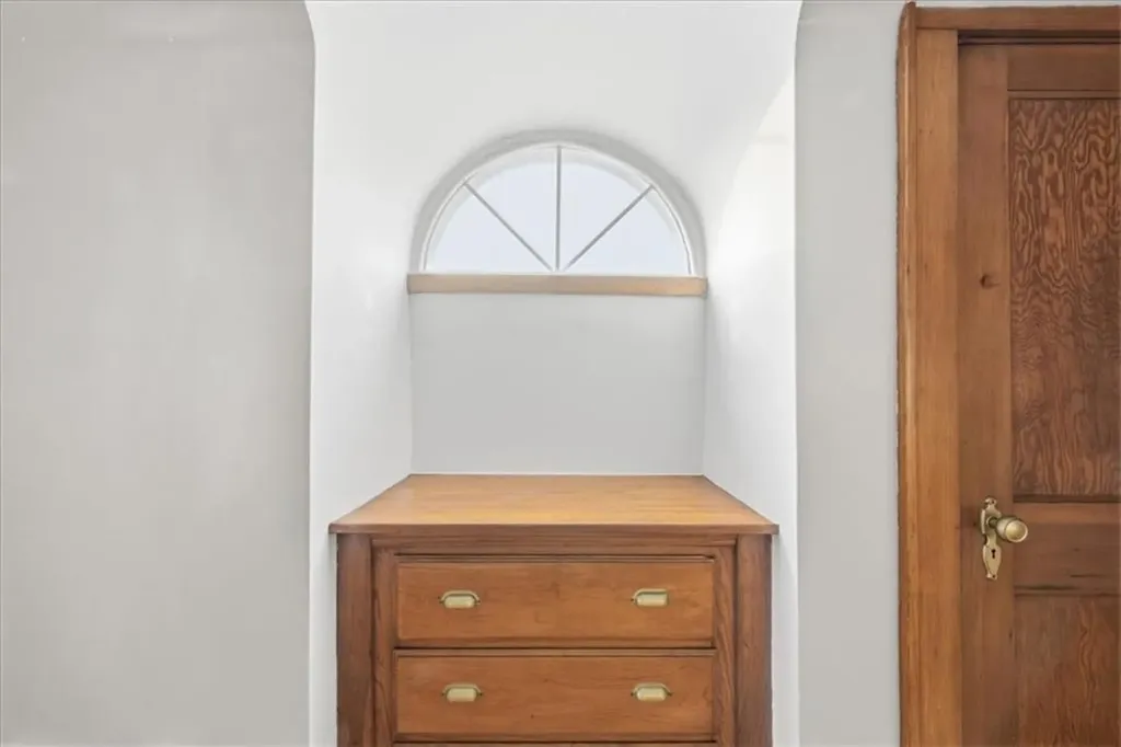 34 Diamond Hill Road Hopkinton RI 02808