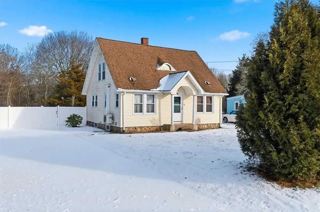 34 Diamond Hill Road Hopkinton RI 02808