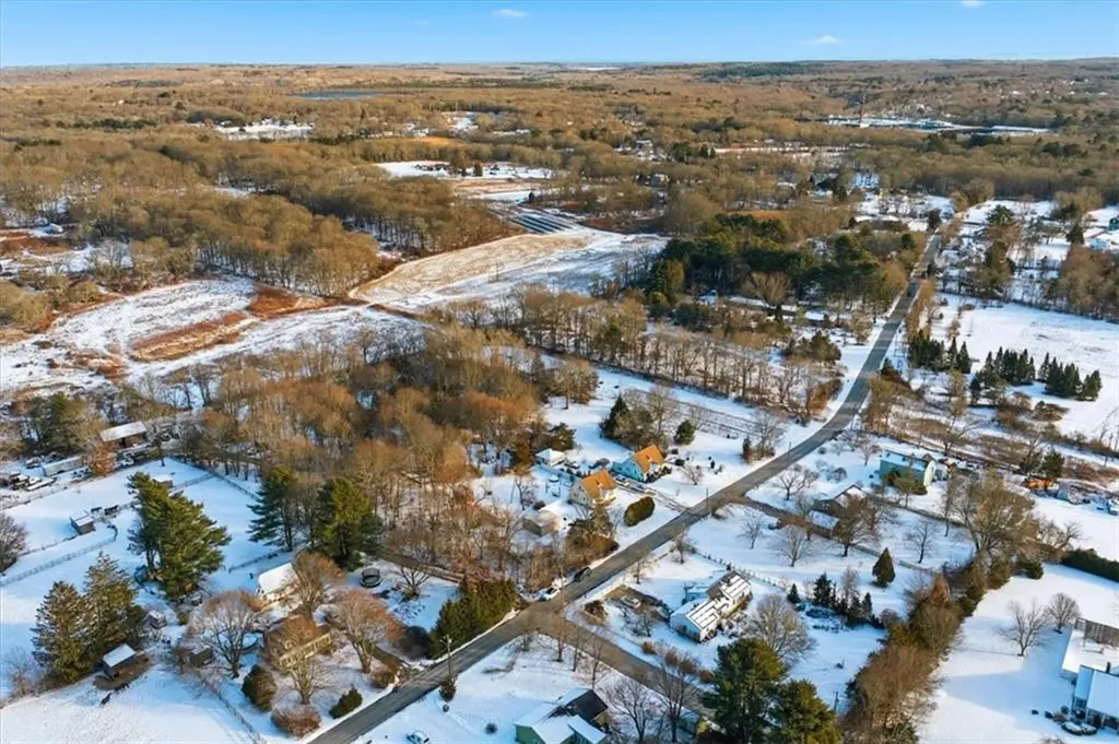 34 Diamond Hill Road Hopkinton RI 02808