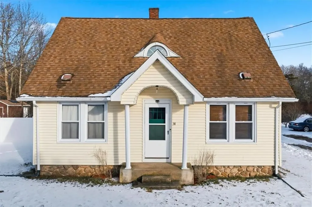 34 Diamond Hill Road Hopkinton RI 02808