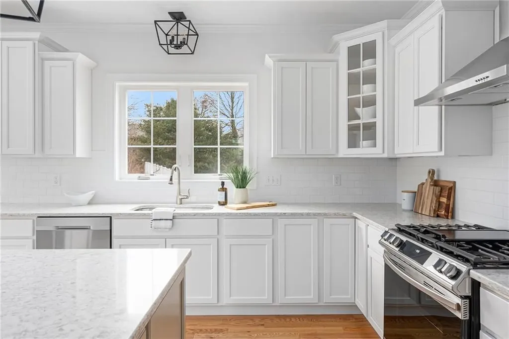 77 Lantern Hill Drive Cranston RI 02921