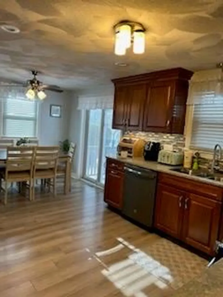 859 Pontiac Avenue Cranston RI 02910