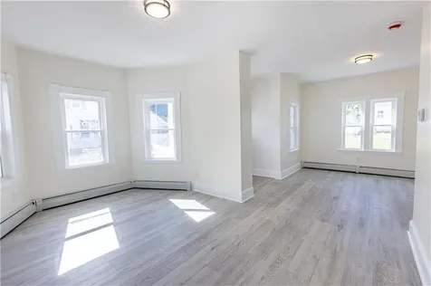 90 Winthrop Avenue Providence RI 02908