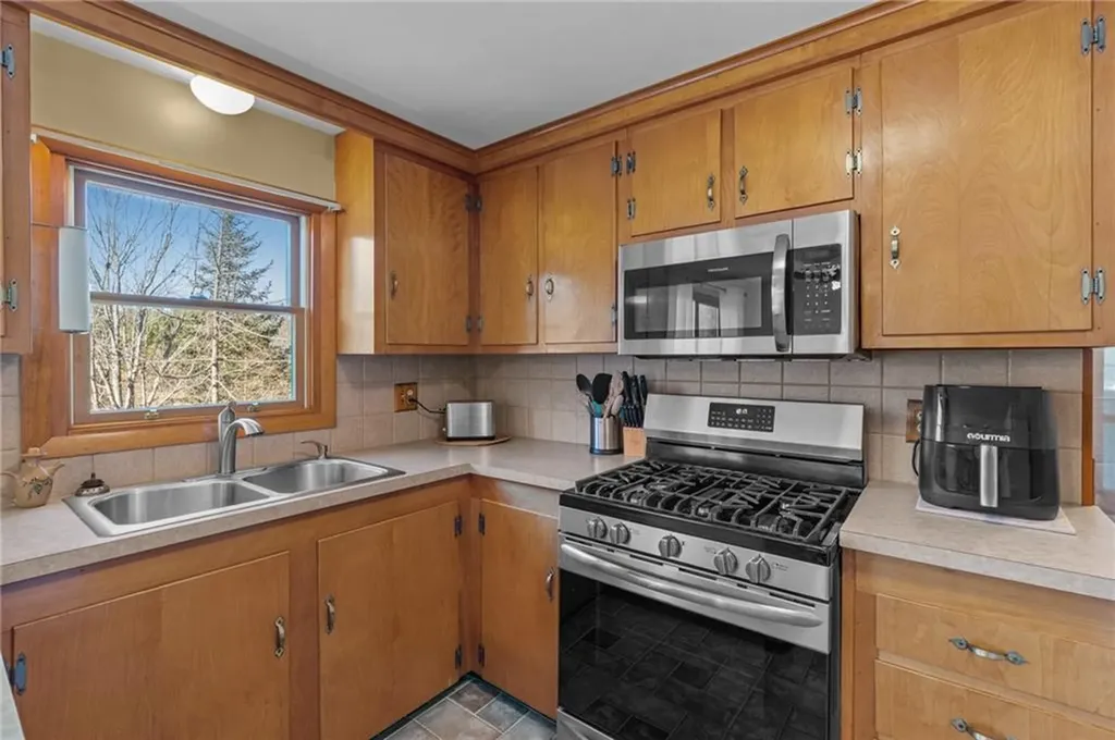 415 Chopmist Hill Road Glocester RI 02814