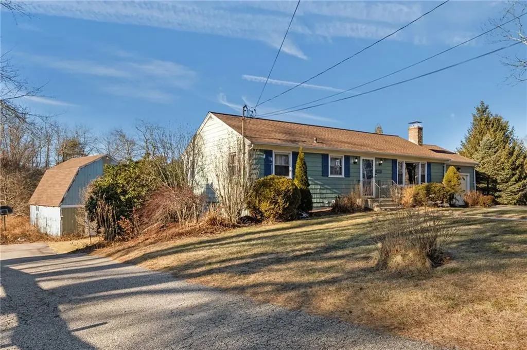 415 Chopmist Hill Road Glocester RI 02814