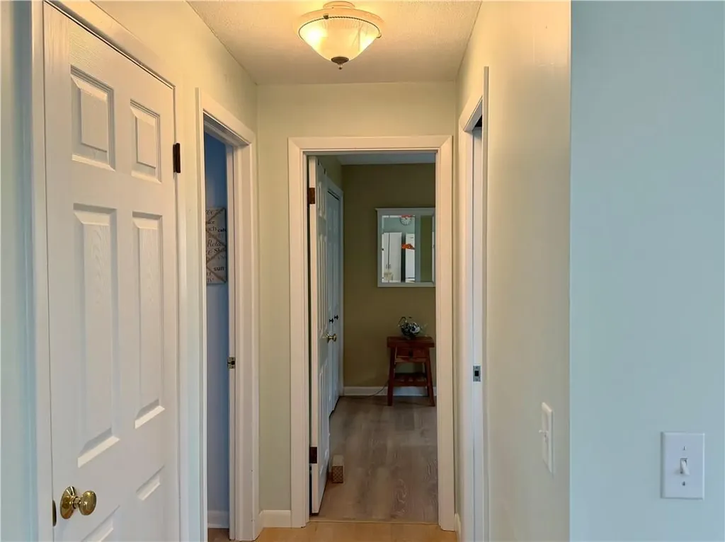 7 Salt Pond Way Westerly RI 02891