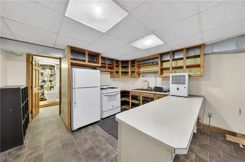 499 Hanover Street Fall River MA 02720