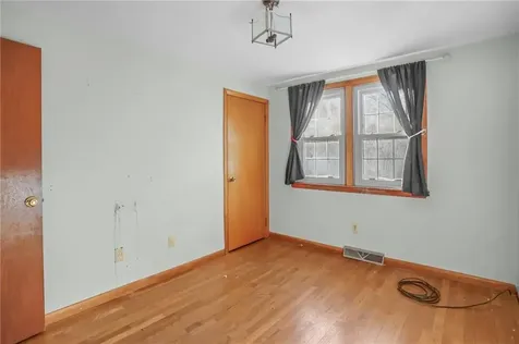 9 Holmes Road Coventry RI 02816