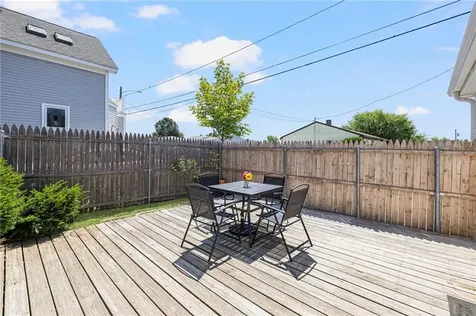 51 Old Oak Avenue Cranston RI 02920