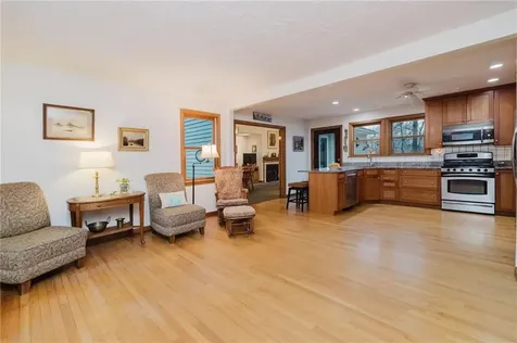 191 Cherry Hill Drive Seekonk MA 02771