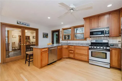 191 Cherry Hill Drive Seekonk MA 02771