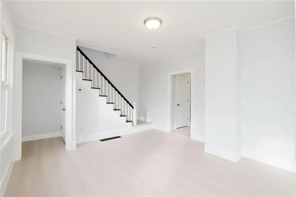 38 Madison Street Pawtucket RI 02861