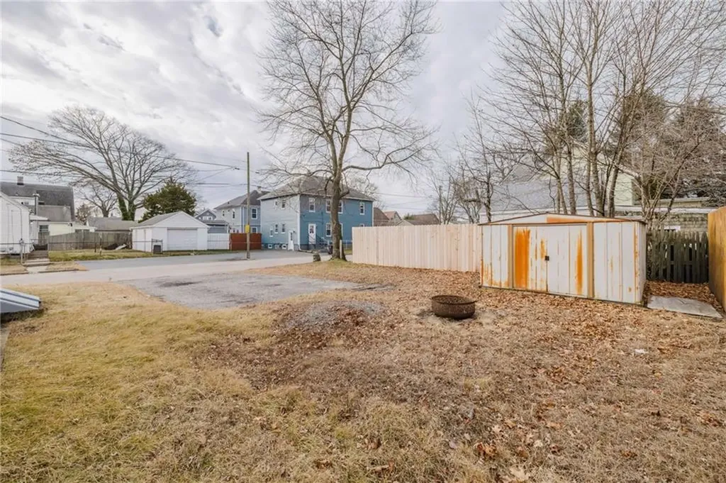 38 Madison Street Pawtucket RI 02861