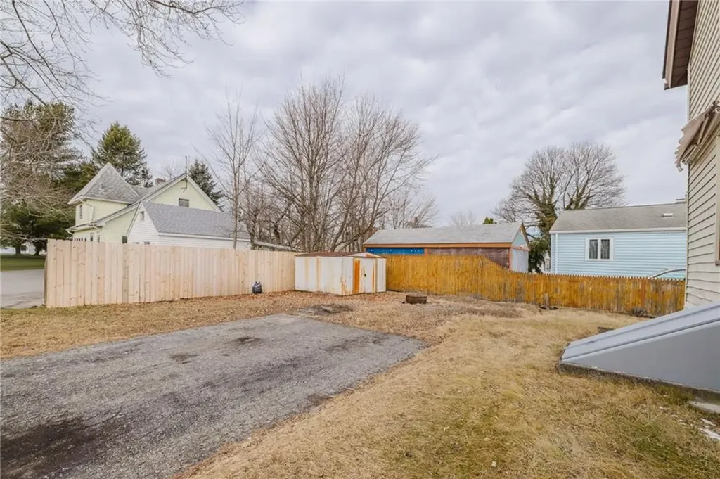 38 Madison Street Pawtucket RI 02861