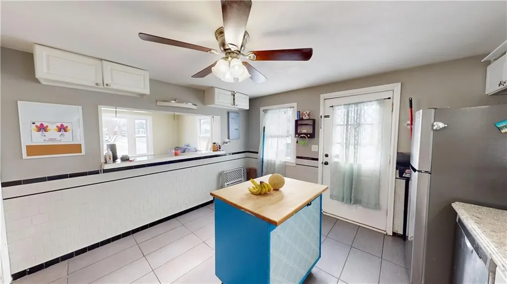 35 Welfare Avenue Warwick RI 02888