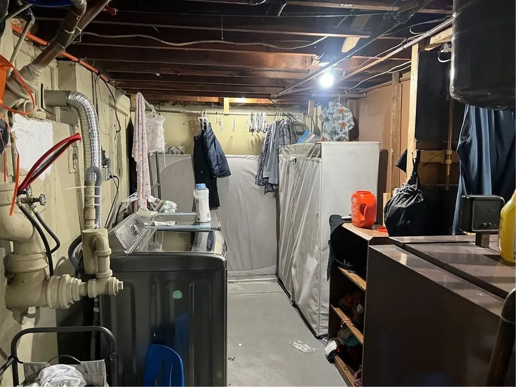 35 Welfare Avenue Warwick RI 02888