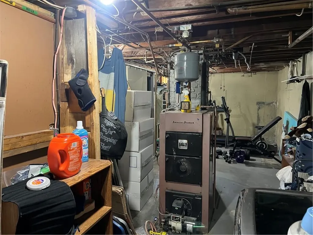 35 Welfare Avenue Warwick RI 02888