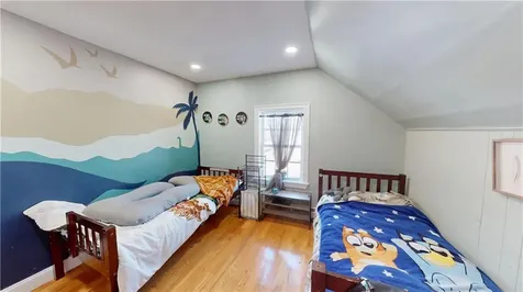 35 Welfare Avenue Warwick RI 02888