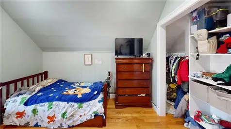 35 Welfare Avenue Warwick RI 02888