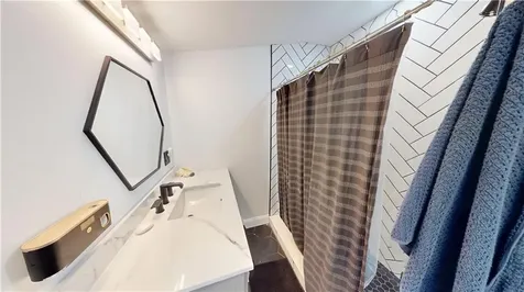 35 Welfare Avenue Warwick RI 02888