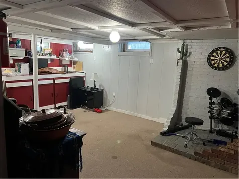 35 Welfare Avenue Warwick RI 02888