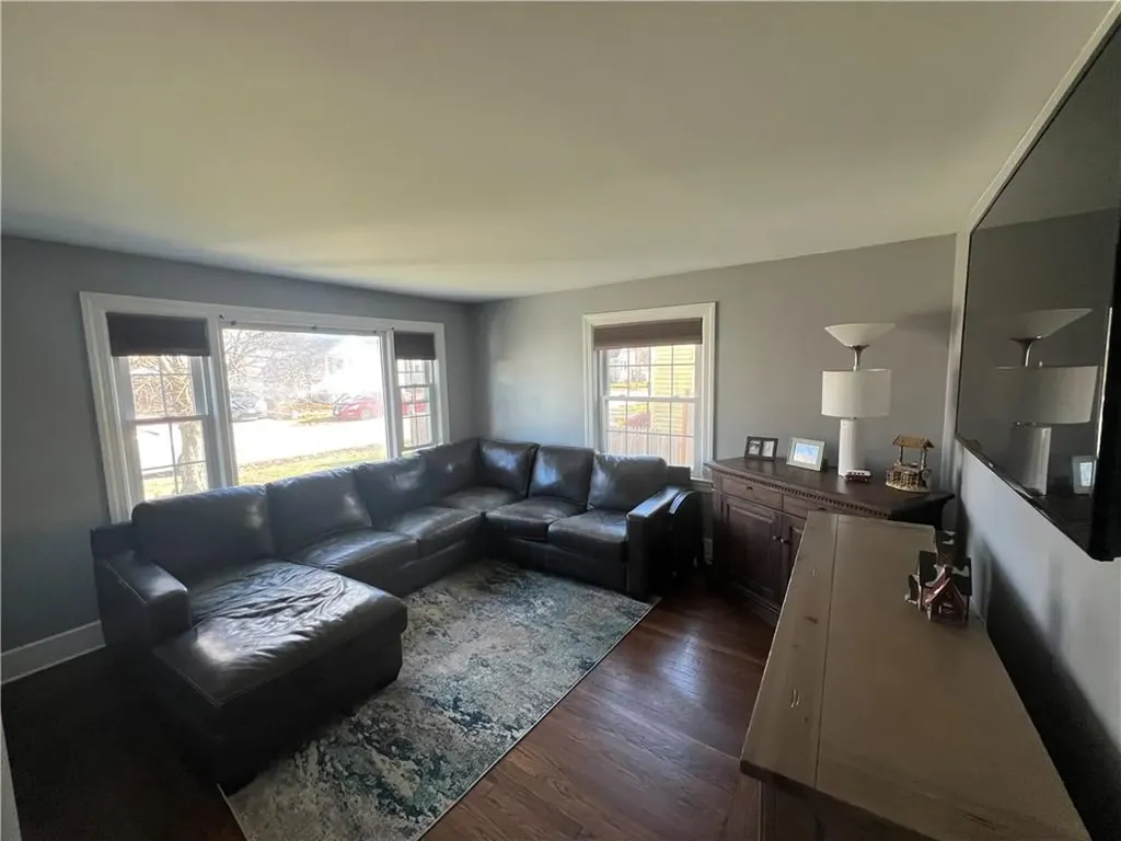 26 Hopkins Terrace Cumberland RI 02864