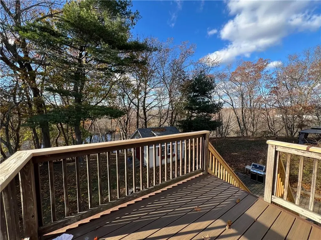 26 Hopkins Terrace Cumberland RI 02864