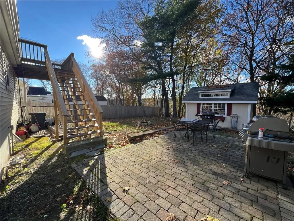 26 Hopkins Terrace Cumberland RI 02864