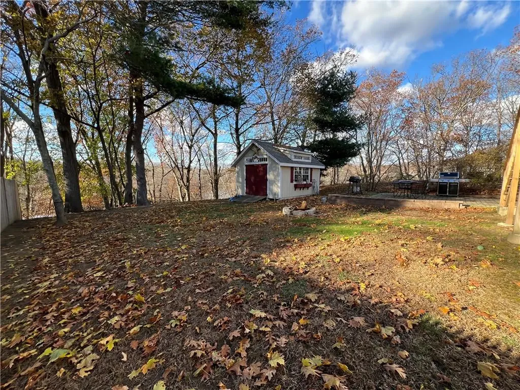 26 Hopkins Terrace Cumberland RI 02864