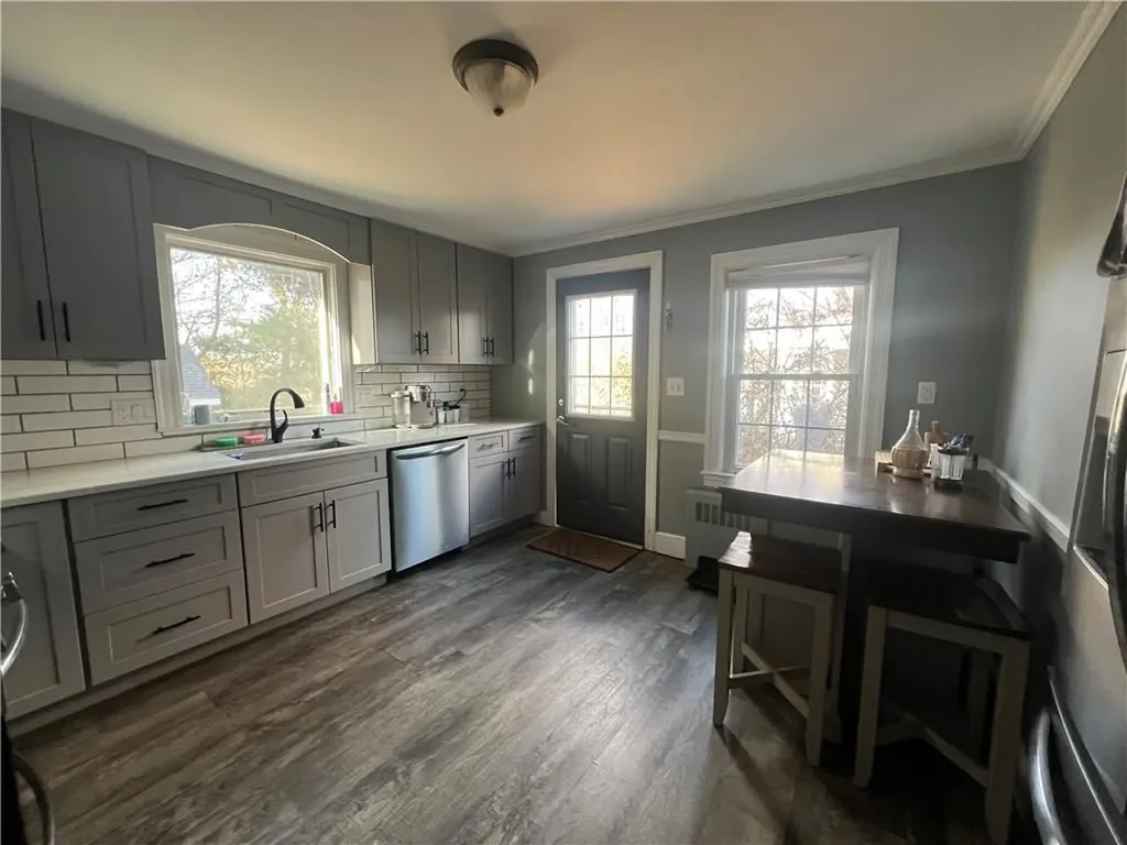 26 Hopkins Terrace Cumberland RI 02864