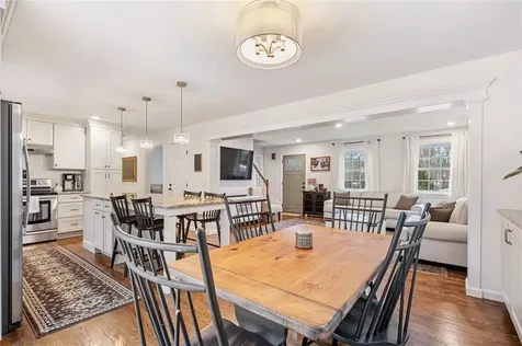 20 Christopher Avenue Tiverton RI 02878