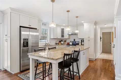 20 Christopher Avenue Tiverton RI 02878