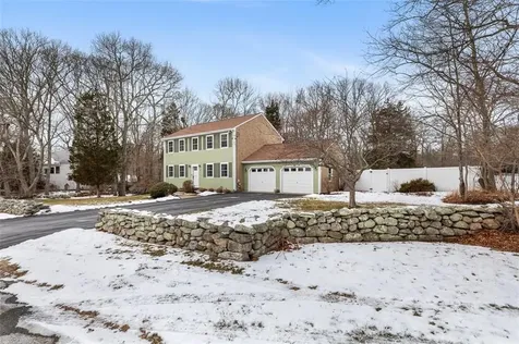 20 Christopher Avenue Tiverton RI 02878