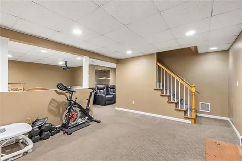 20 Christopher Avenue Tiverton RI 02878