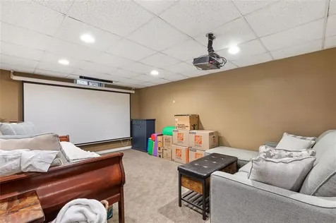 20 Christopher Avenue Tiverton RI 02878