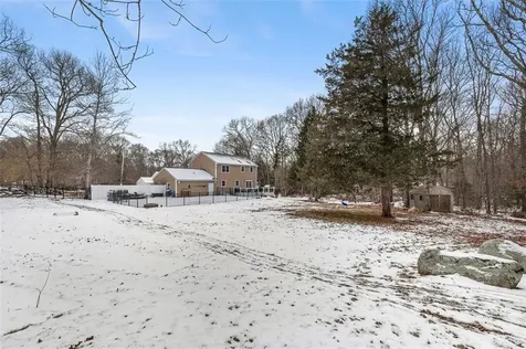 20 Christopher Avenue Tiverton RI 02878