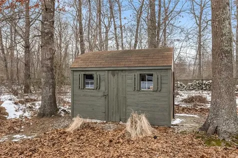 20 Christopher Avenue Tiverton RI 02878